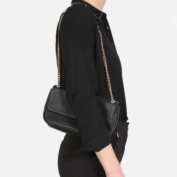 Michael kore Fulton shoulder flap - Picture 2 of 7